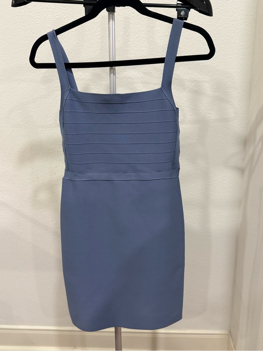 New Tiger Mist Strappy Bodycon Dress - Picture 2 of 7